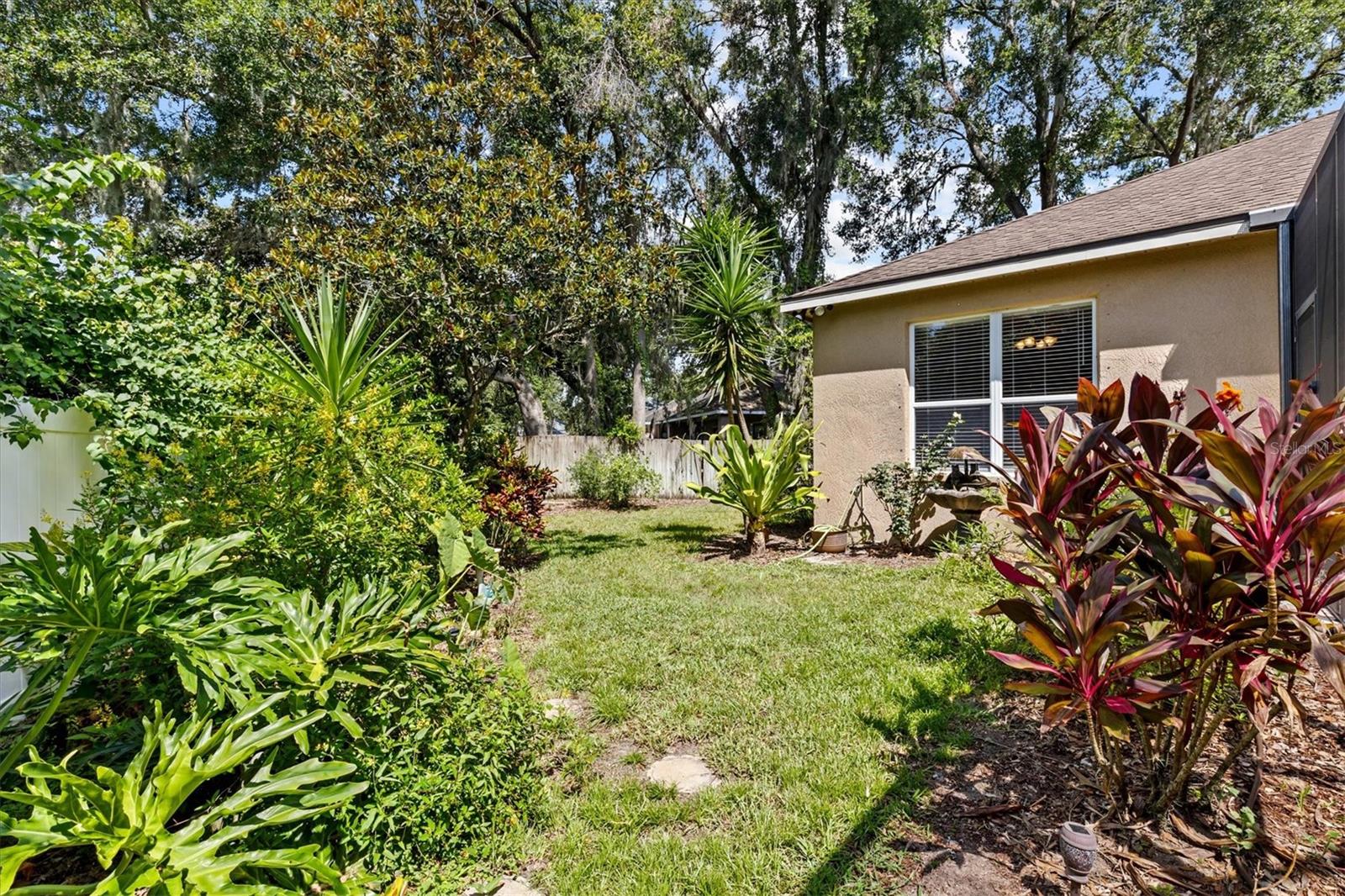 Listing photo id 51 for 2213 Mountain Meadow Way