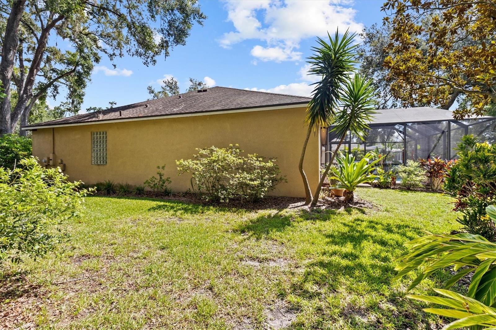 Listing photo id 52 for 2213 Mountain Meadow Way