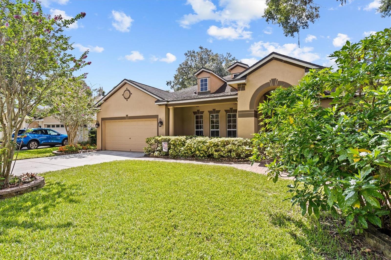 Listing photo id 7 for 2213 Mountain Meadow Way
