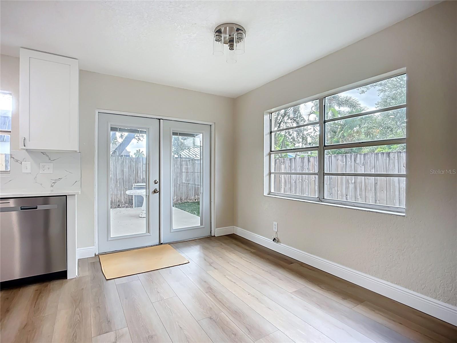 Image 15 of 45 For 6511 3rd Avenue Ne