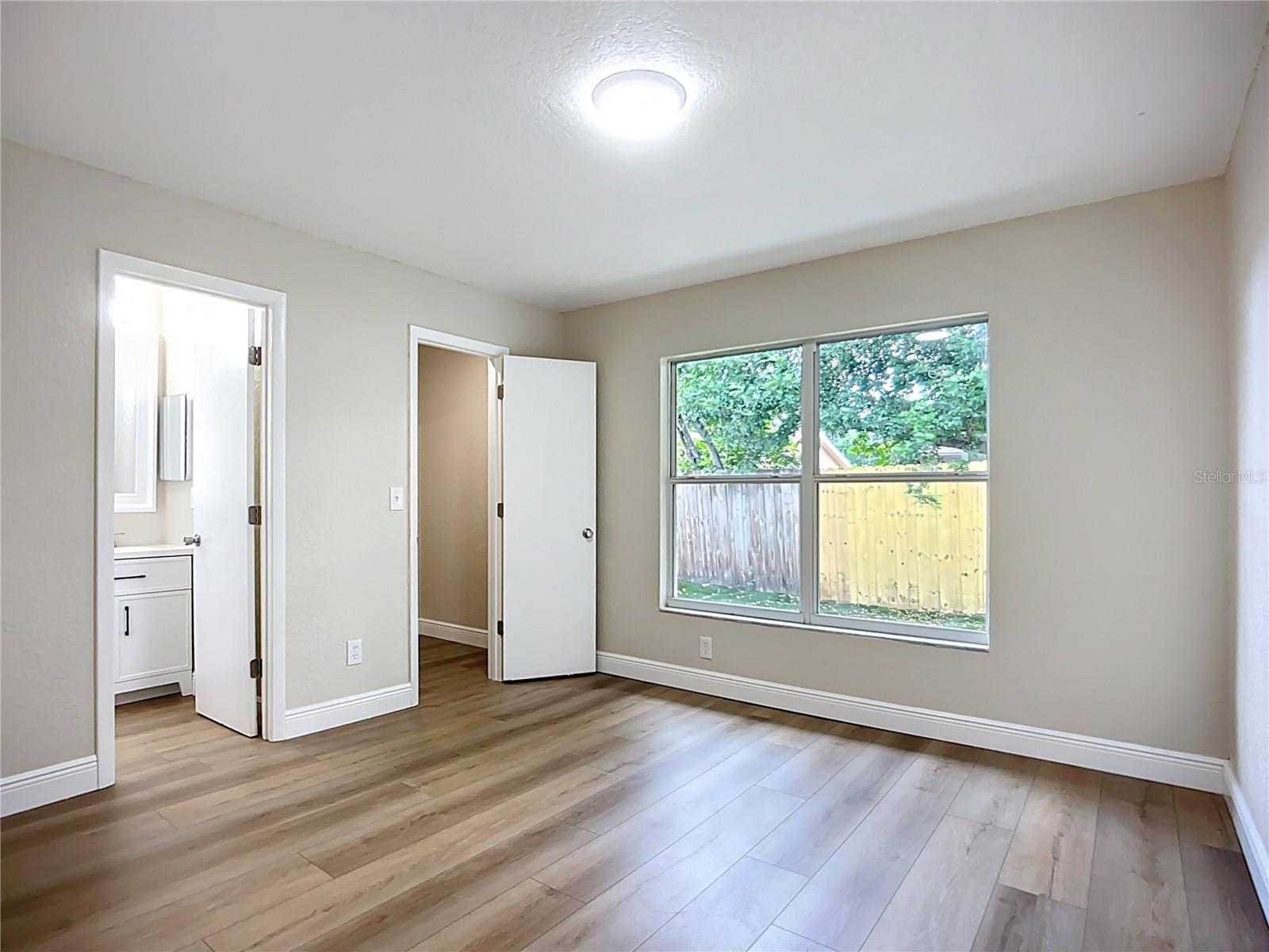 Image 24 of 45 For 6511 3rd Avenue Ne