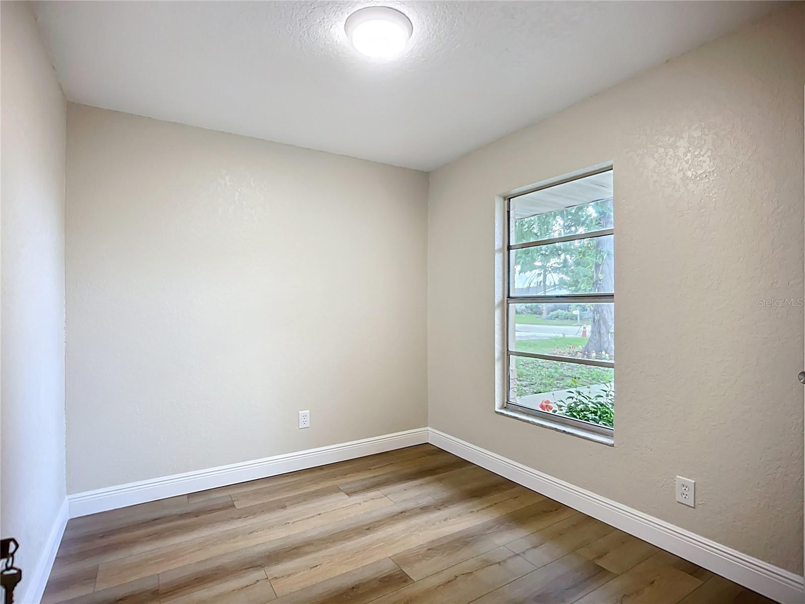 Image 26 of 45 For 6511 3rd Avenue Ne