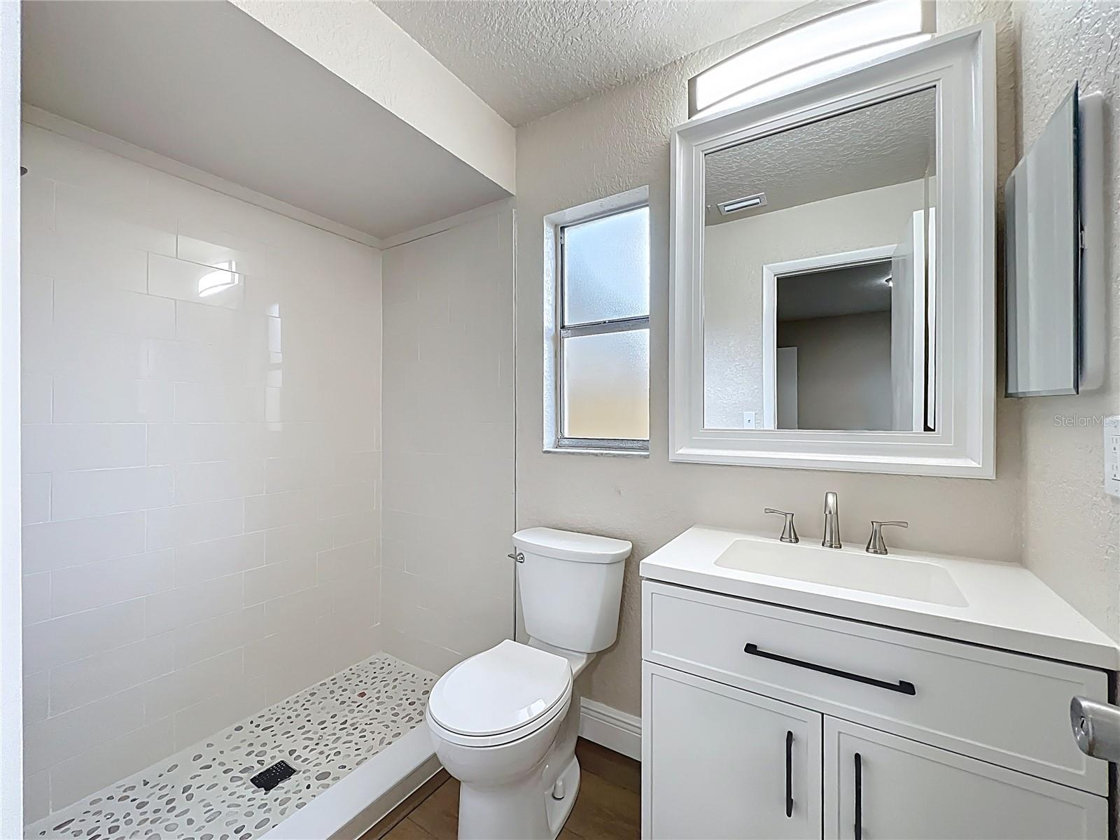 Image 30 of 45 For 6511 3rd Avenue Ne