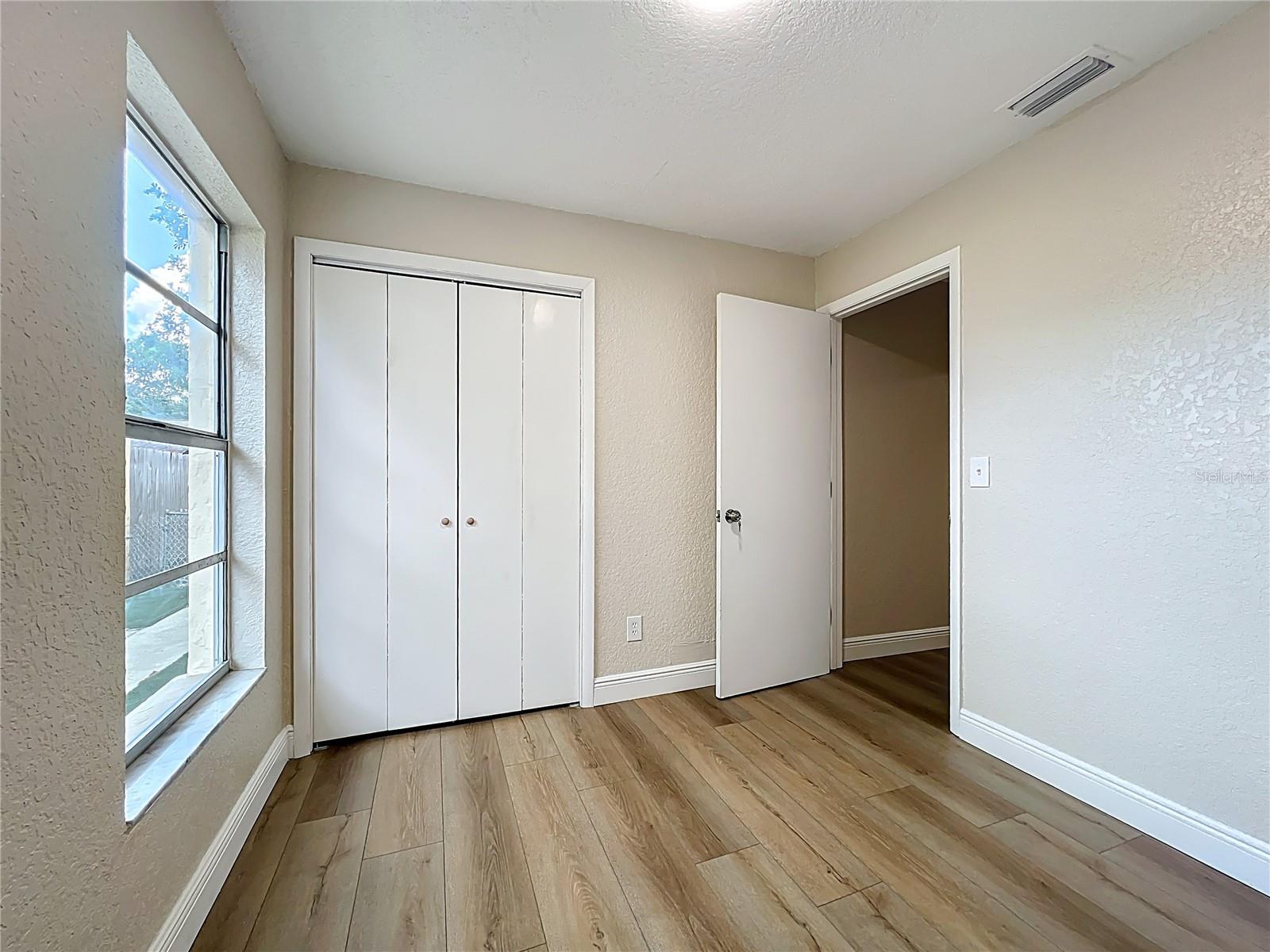 Image 35 of 45 For 6511 3rd Avenue Ne