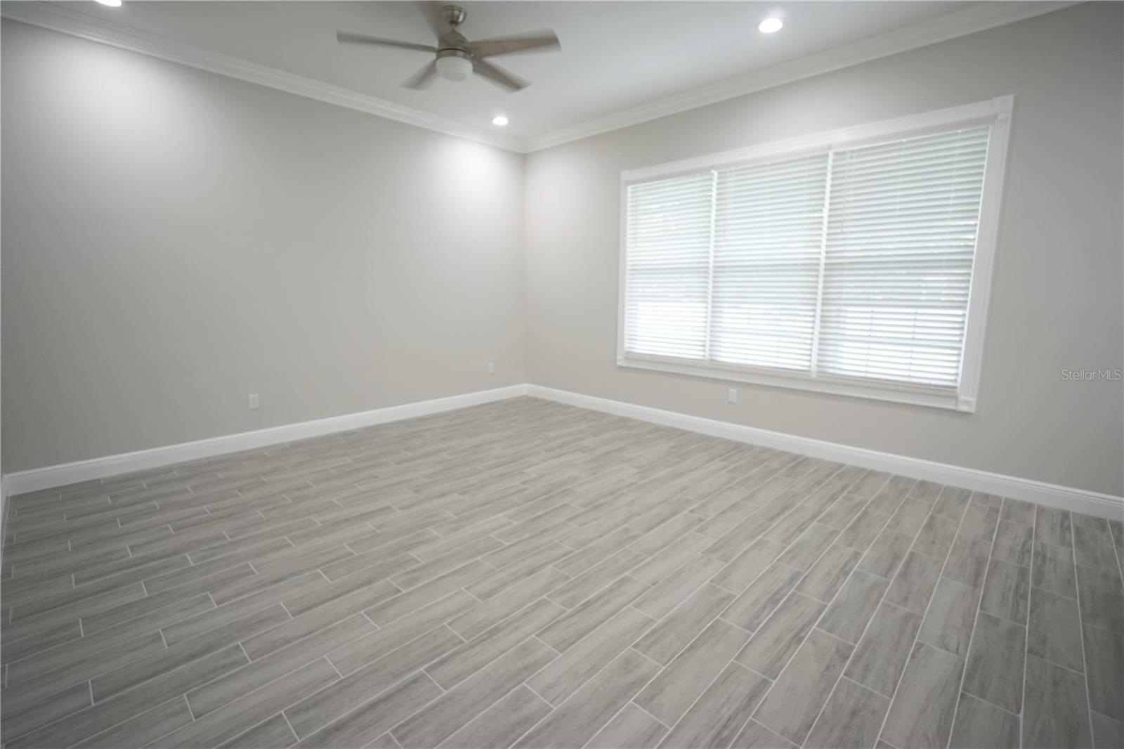 Image 12 of 16 For 3732 Elrod Avenue