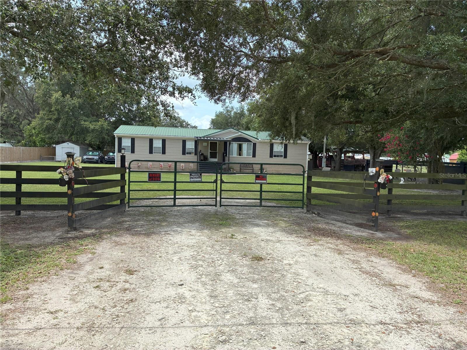 Details for 3238 Griffin Road, WESLEY CHAPEL, FL 33543