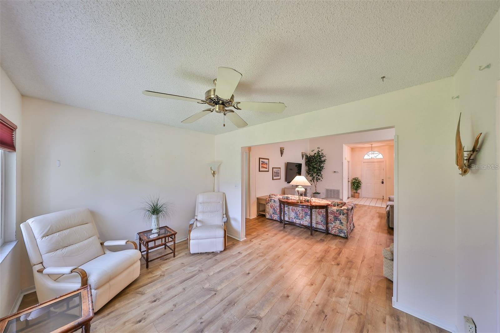 Image 11 of 53 For 736 Mccallister Avenue