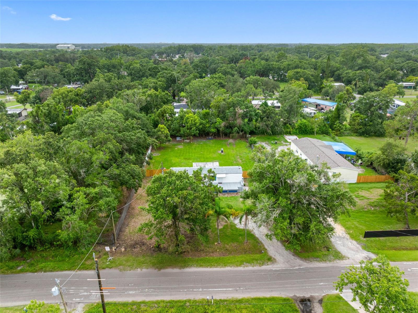 Listing photo id 36 for 8714 Meadowview Circle