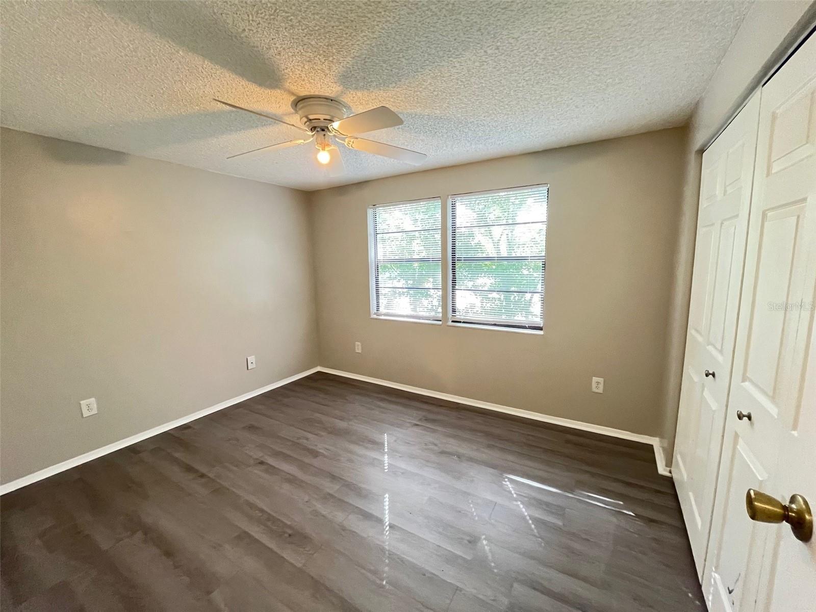 Image 12 of 20 For 139 Hunter Lake Drive G