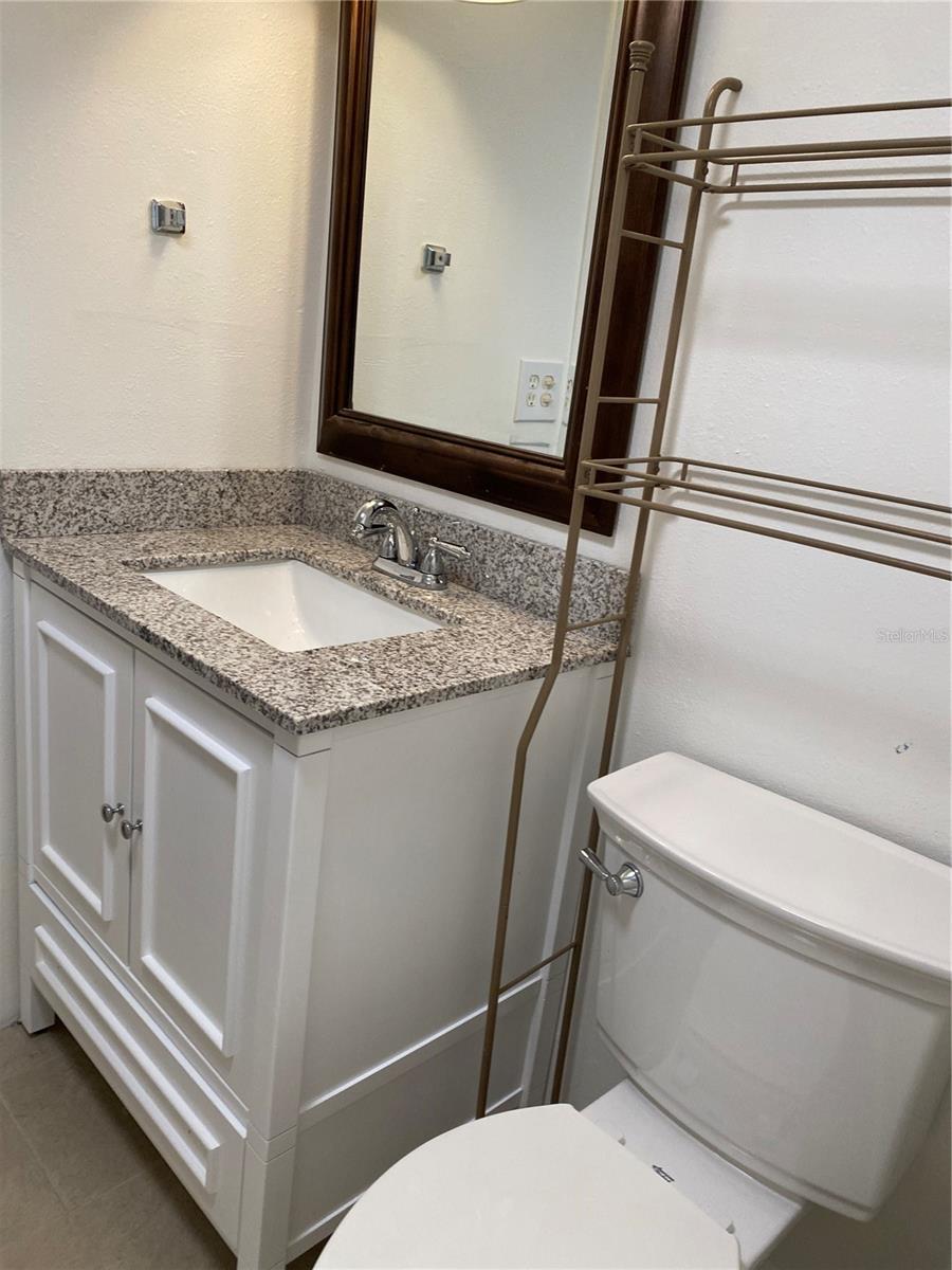 Image 18 of 19 For 320 Bayshore Boulevard 203
