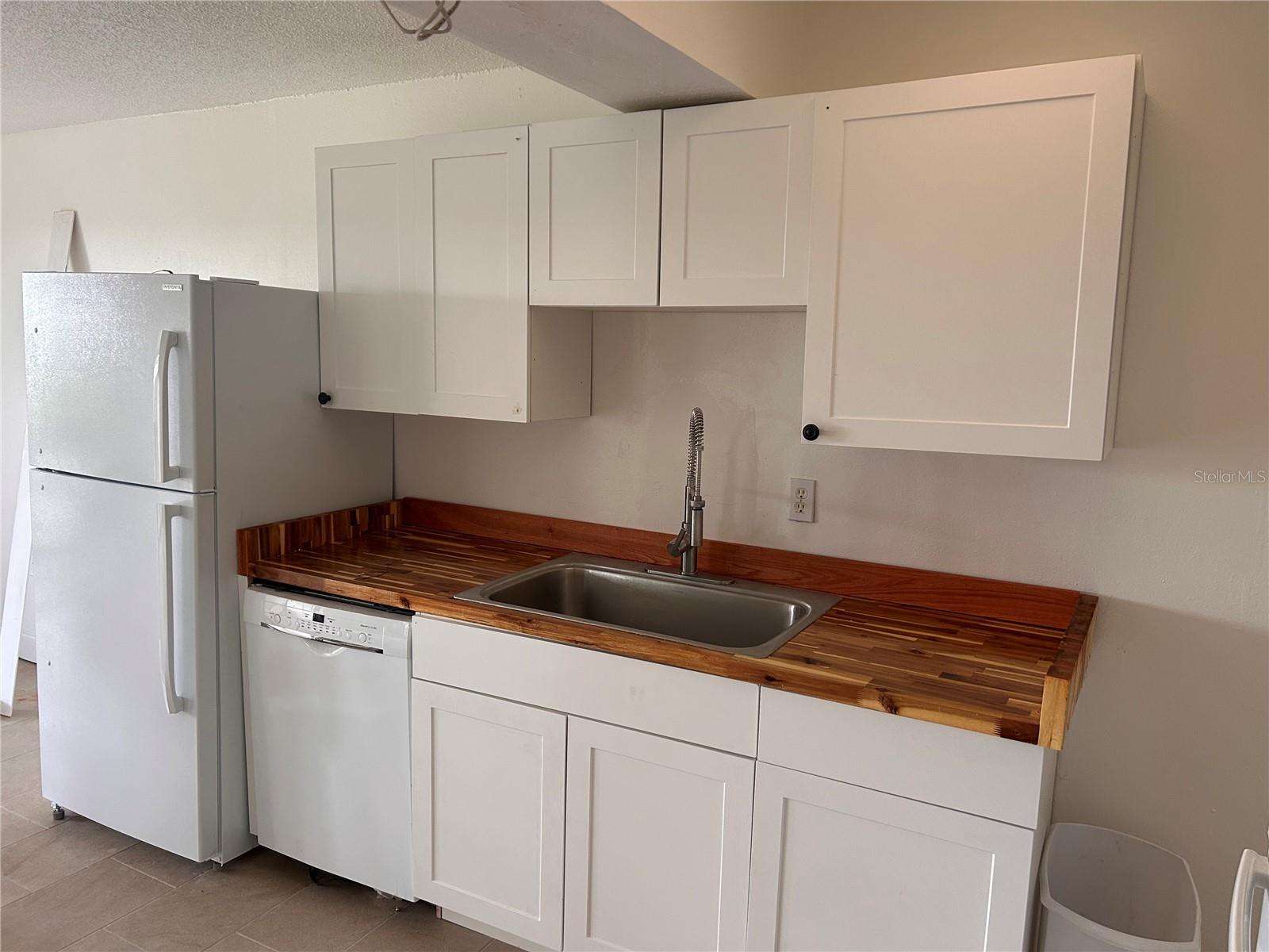 Image 4 of 19 For 320 Bayshore Boulevard 203