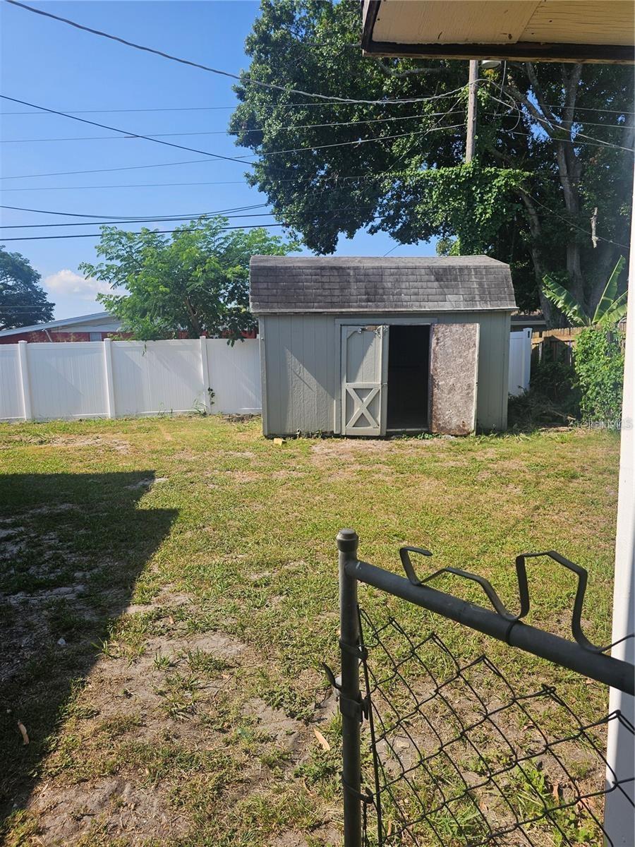 Image 19 of 24 For 4510 Clifton Street