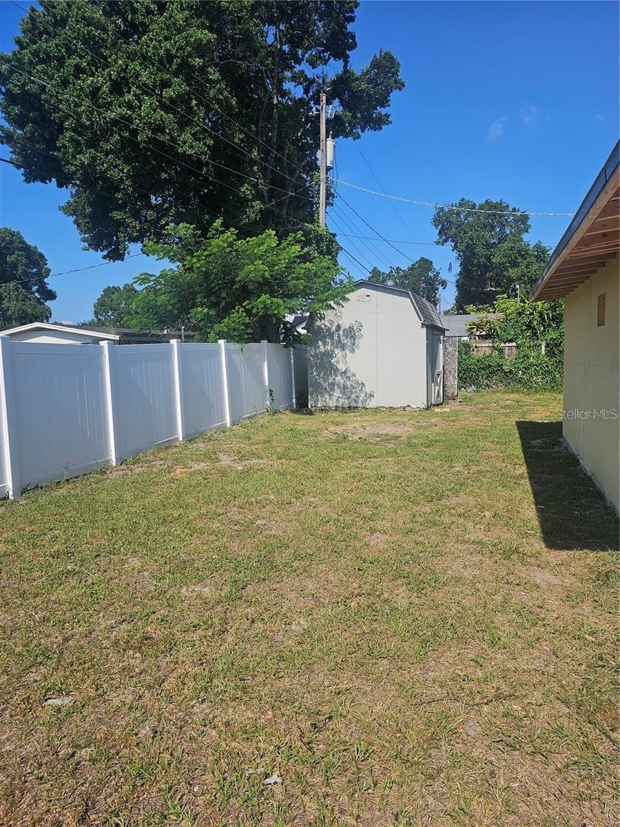 Image 21 of 24 For 4510 Clifton Street