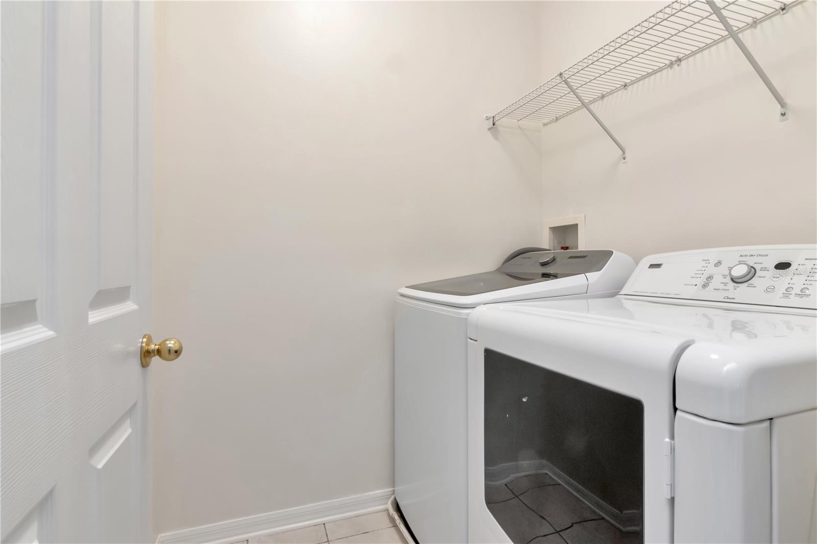 Listing photo id 31 for 16115 Colchester Palms Drive
