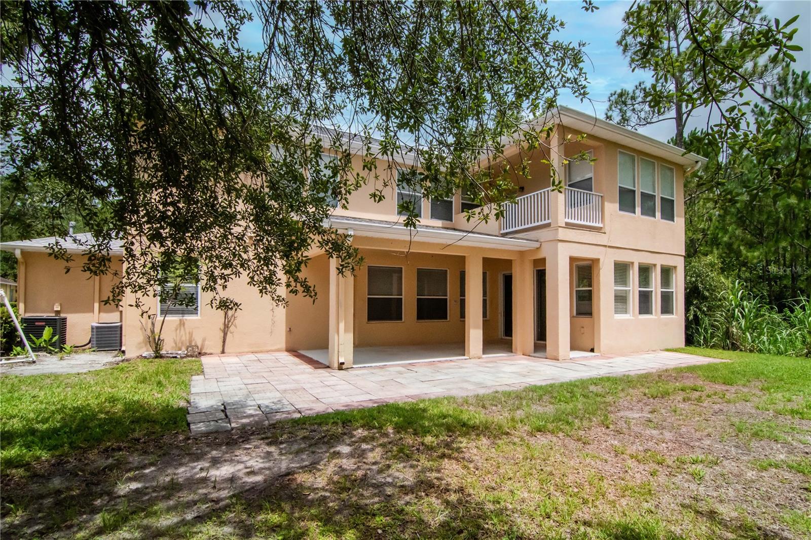 Listing photo id 40 for 16115 Colchester Palms Drive