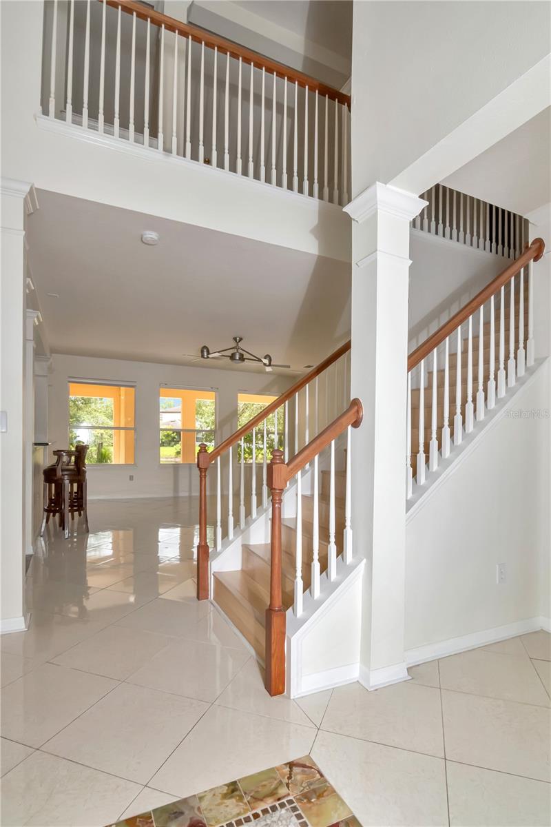 Listing photo id 4 for 16115 Colchester Palms Drive