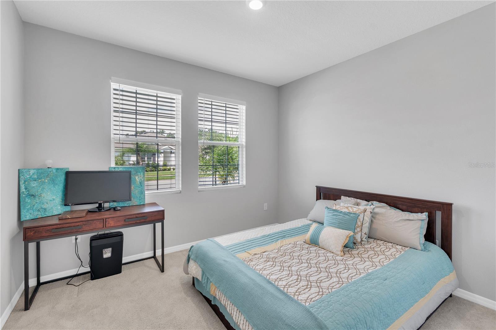 Listing photo id 26 for 10702 Laxer Cay Loop