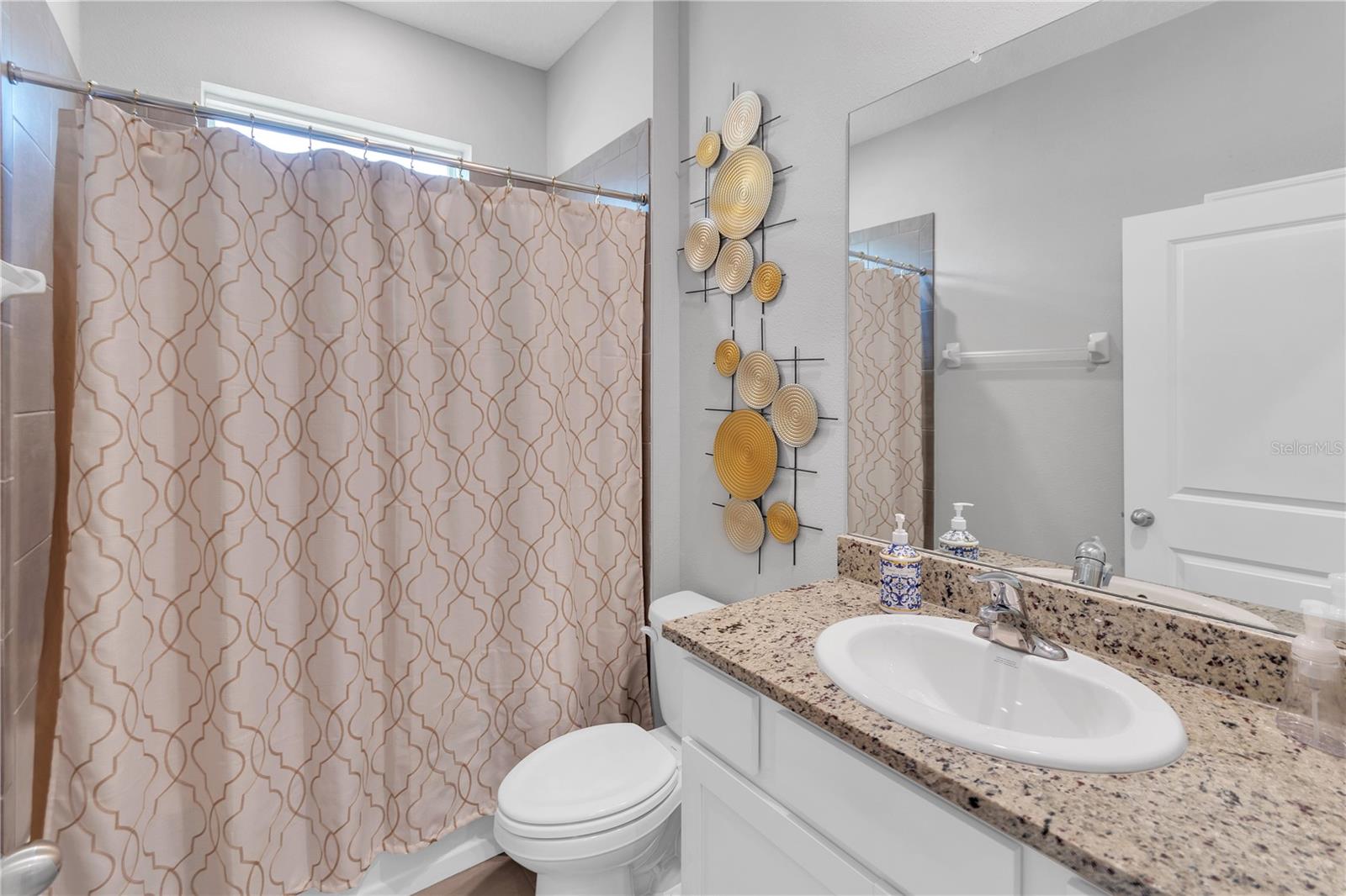 Listing photo id 29 for 10702 Laxer Cay Loop