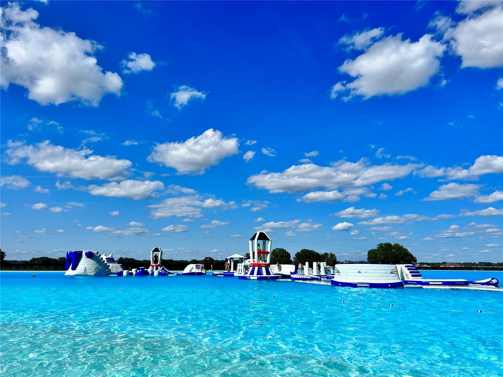 Listing photo id 5 for 10702 Laxer Cay Loop