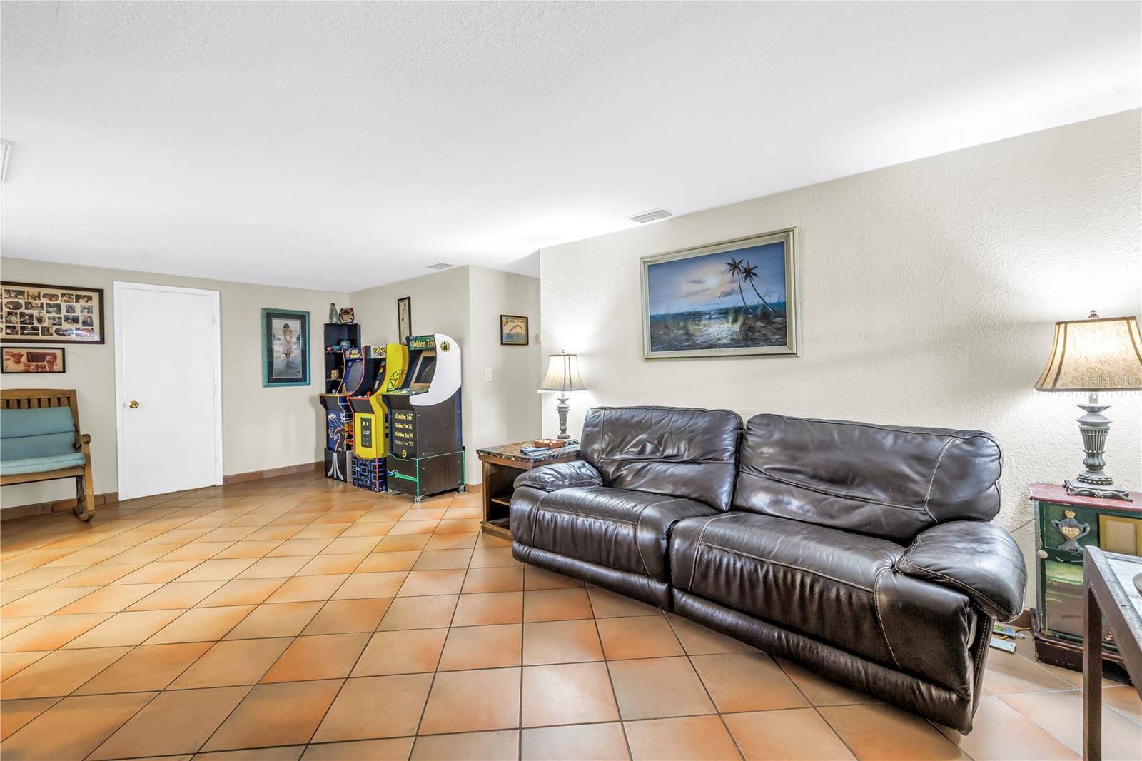 Image 10 of 44 For 3743 Cherrywood Drive