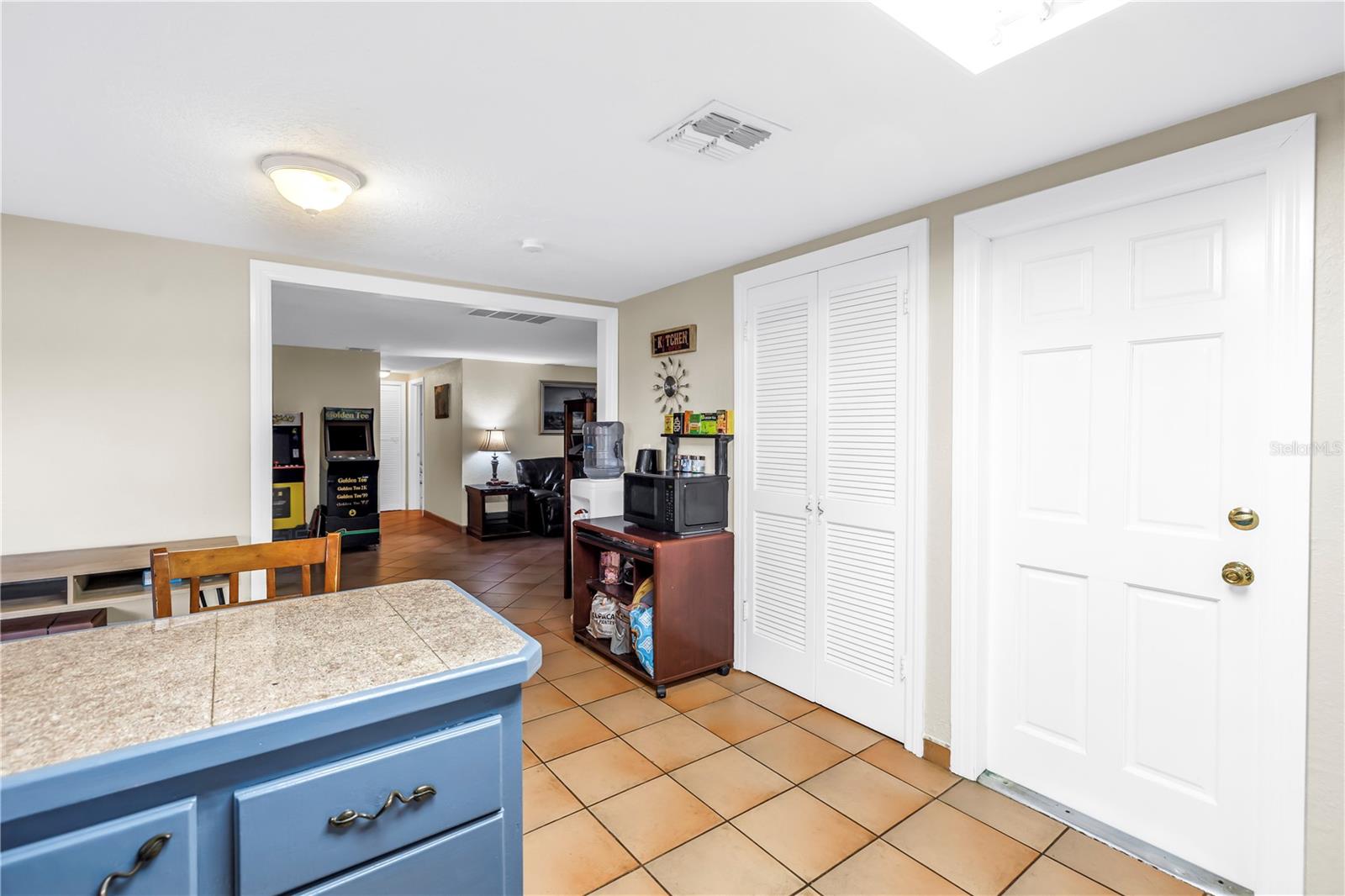 Image 18 of 44 For 3743 Cherrywood Drive