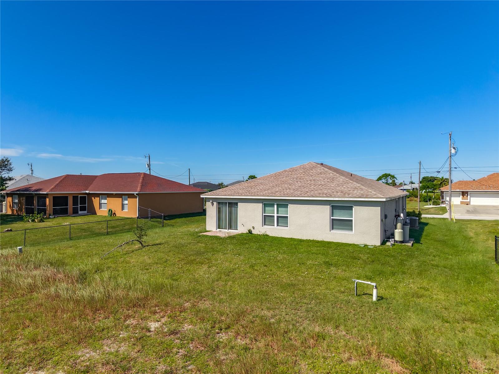 Image 32 of 42 For 2927 4th Place