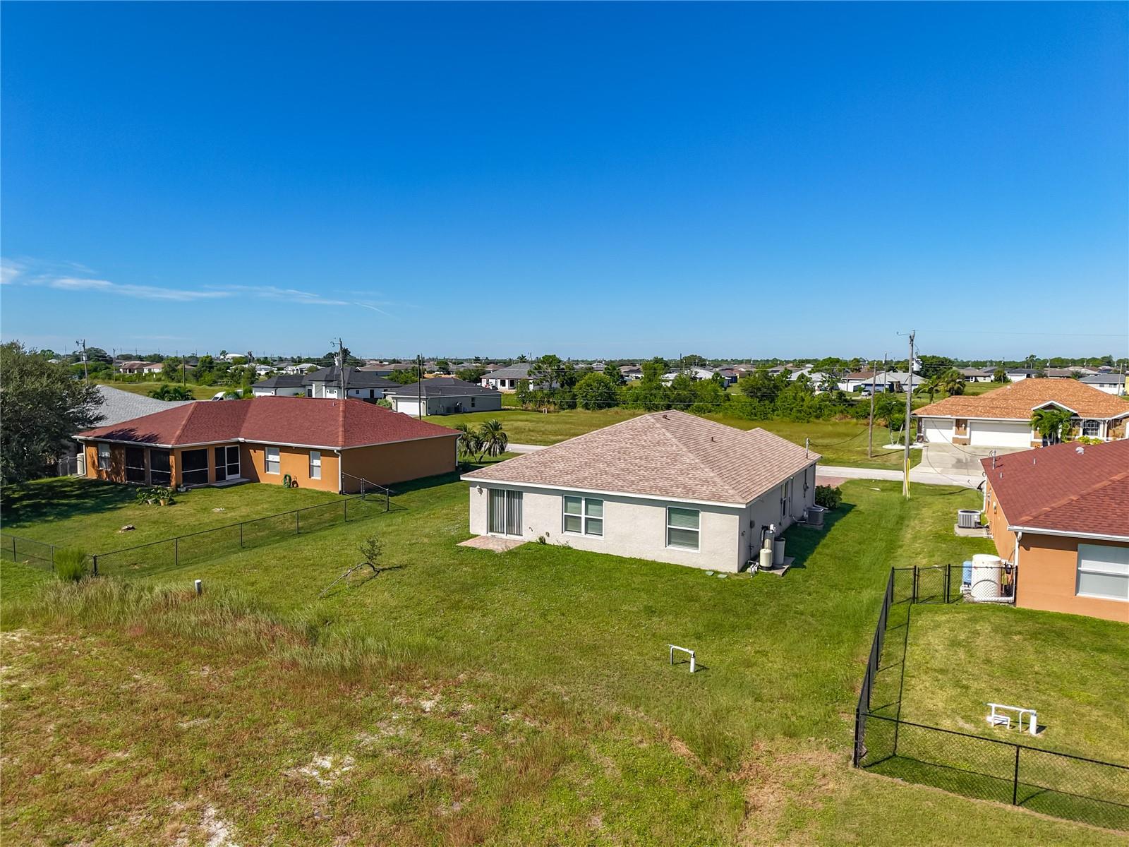 Image 33 of 42 For 2927 4th Place