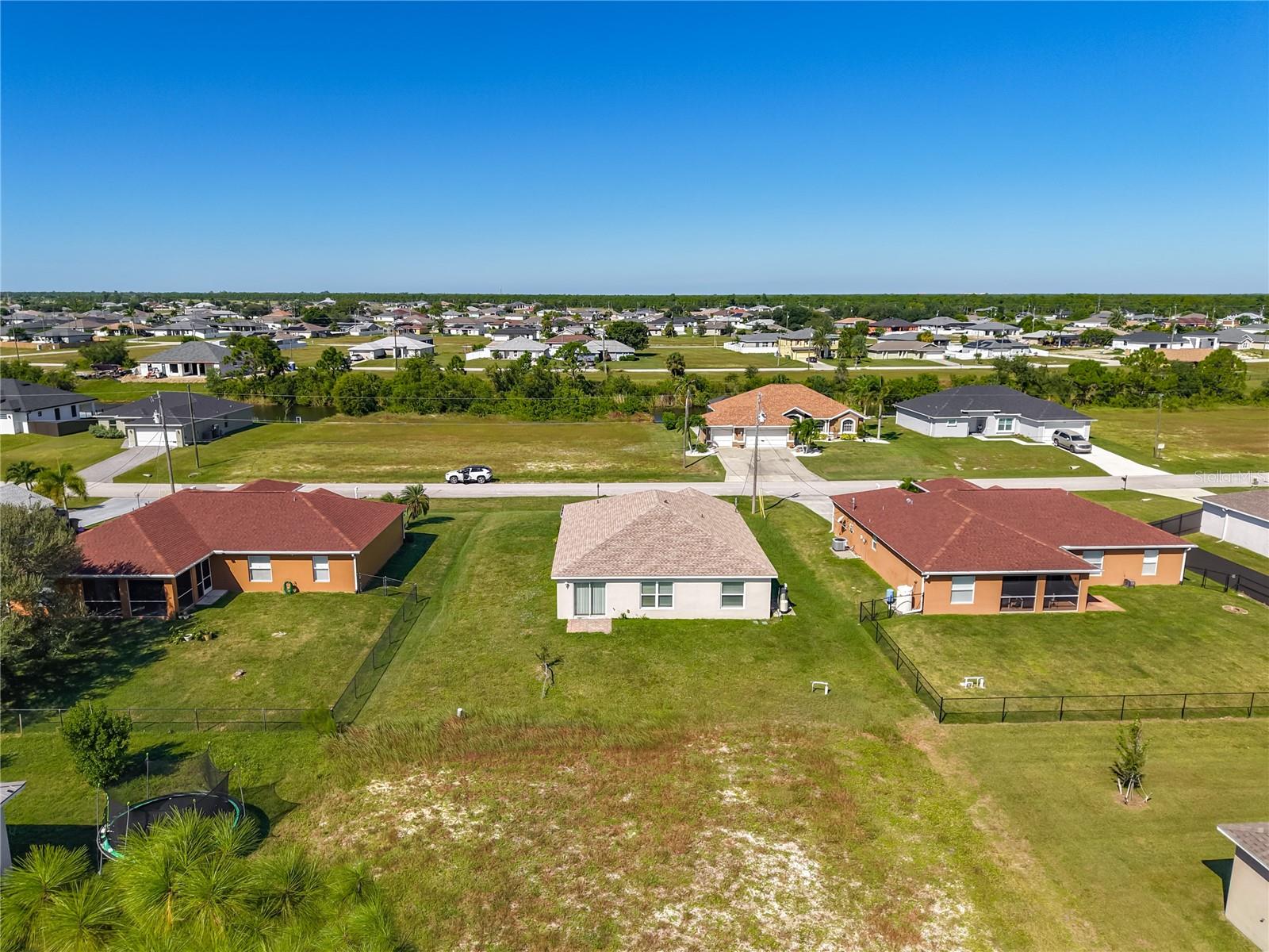 Image 36 of 42 For 2927 4th Place