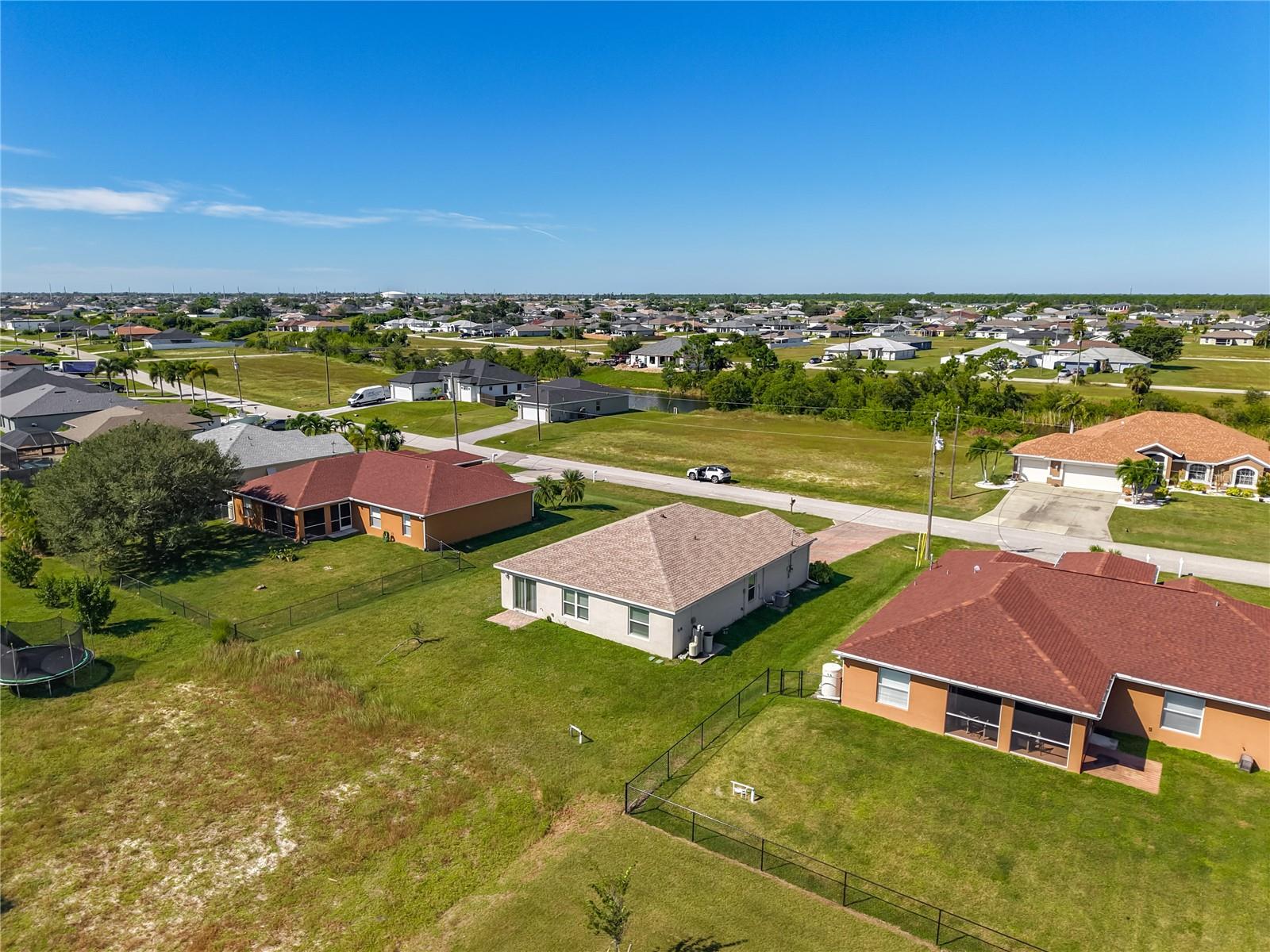 Image 37 of 42 For 2927 4th Place