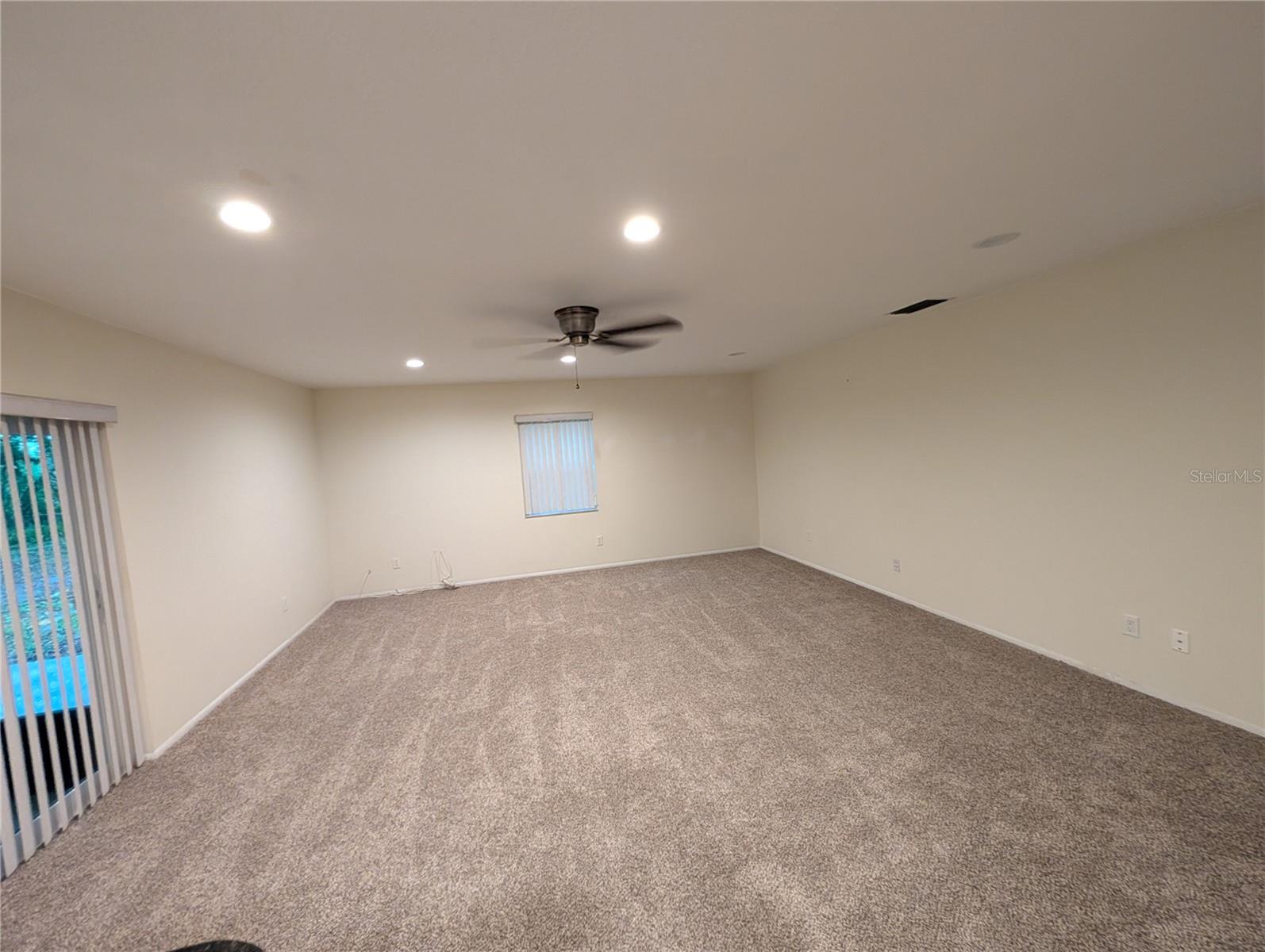 Image 26 of 68 For 11308 Echo View Drive