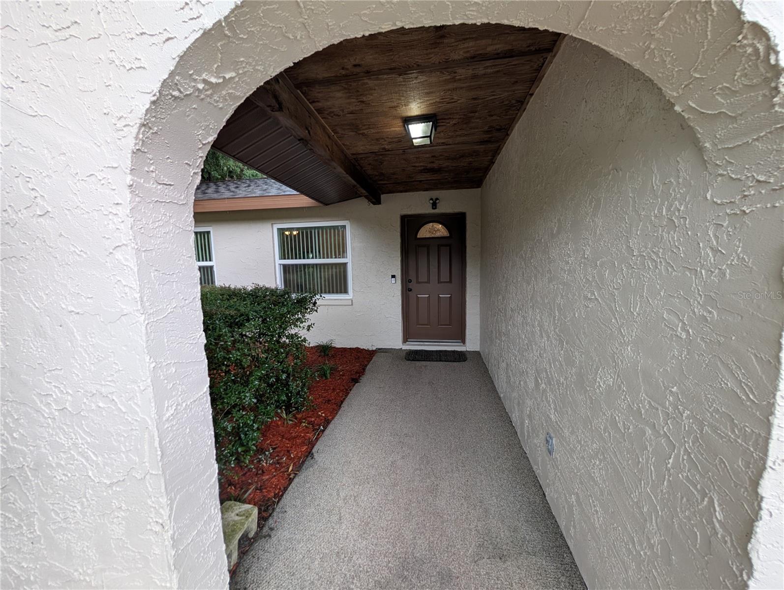 Image 4 of 68 For 11308 Echo View Drive