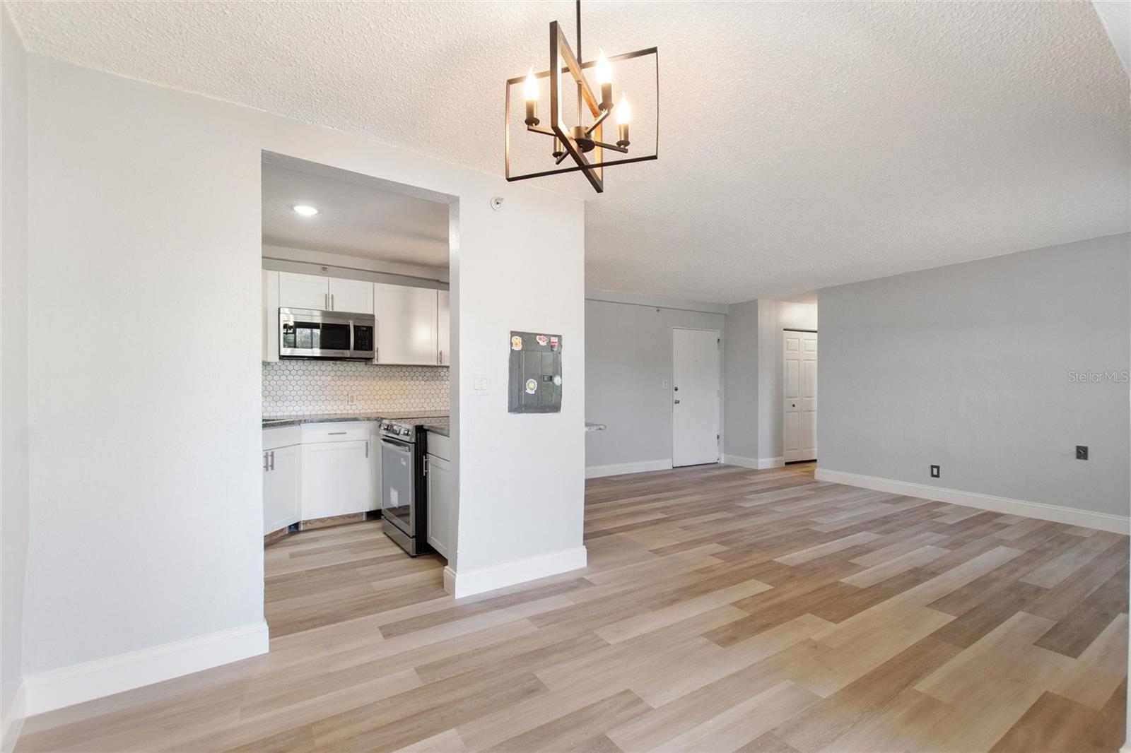 Image 13 of 37 For 3315 58th Avenue S 104