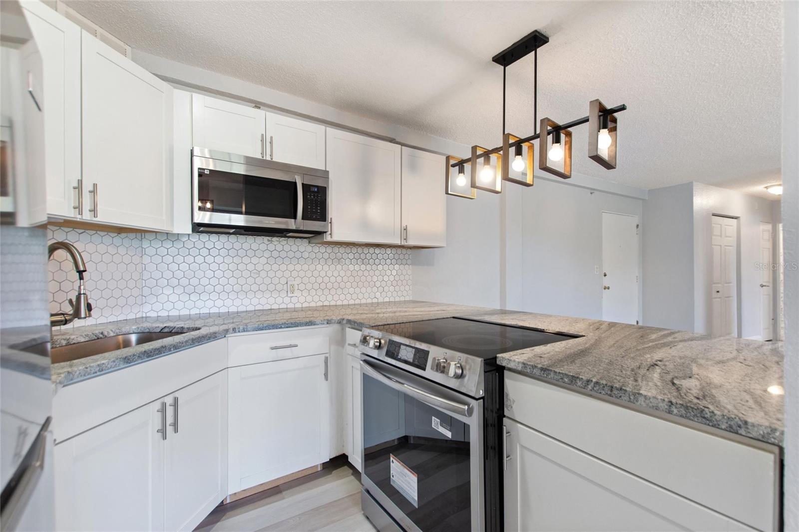 Image 15 of 37 For 3315 58th Avenue S 104