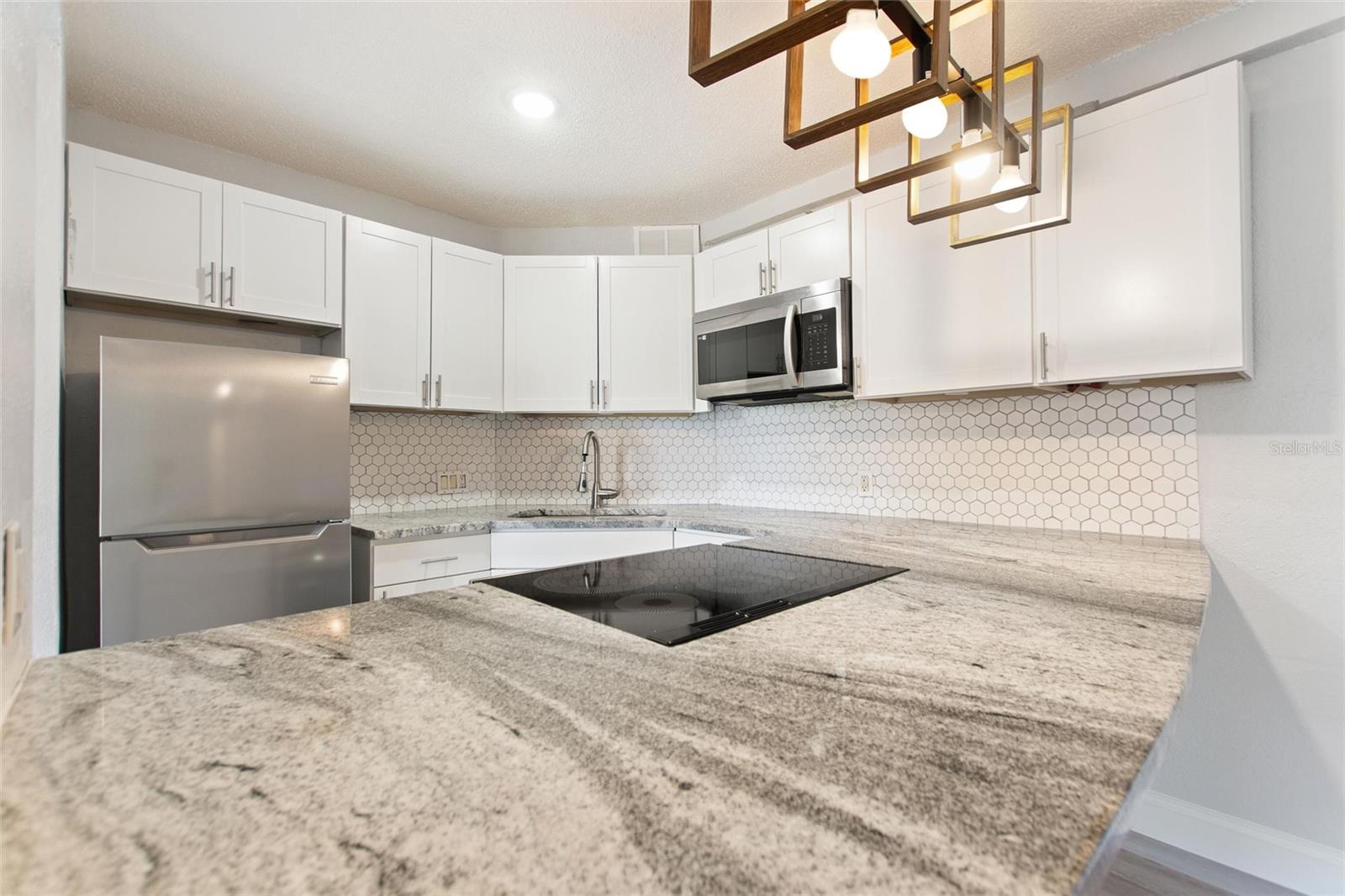 Image 17 of 37 For 3315 58th Avenue S 104