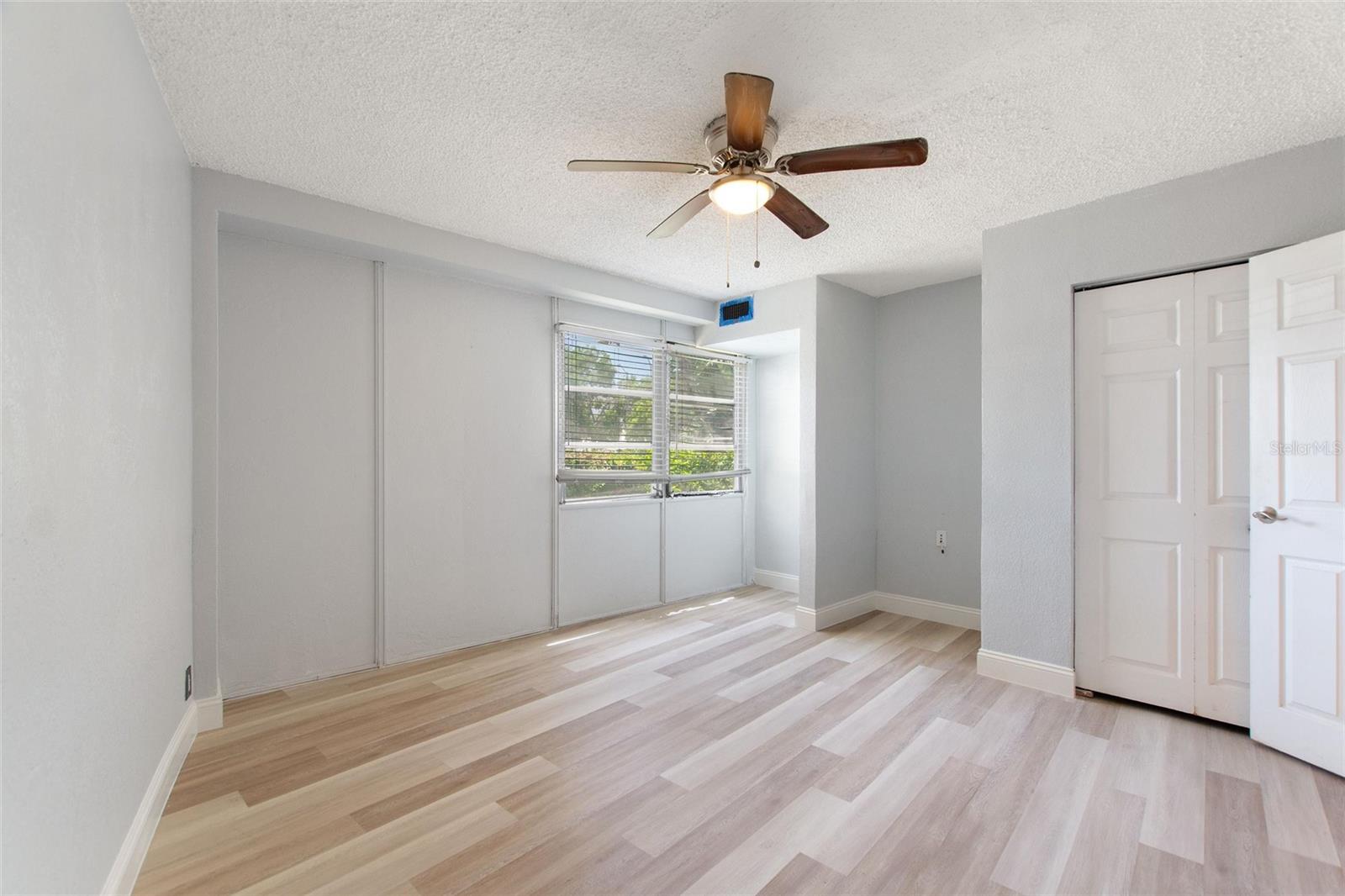 Image 23 of 37 For 3315 58th Avenue S 104
