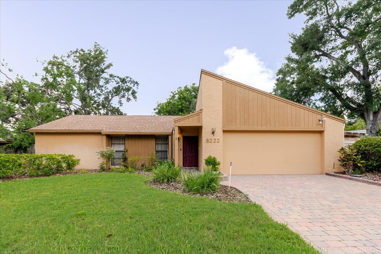 Image 6 of 100 For 8222 La Serena Dr