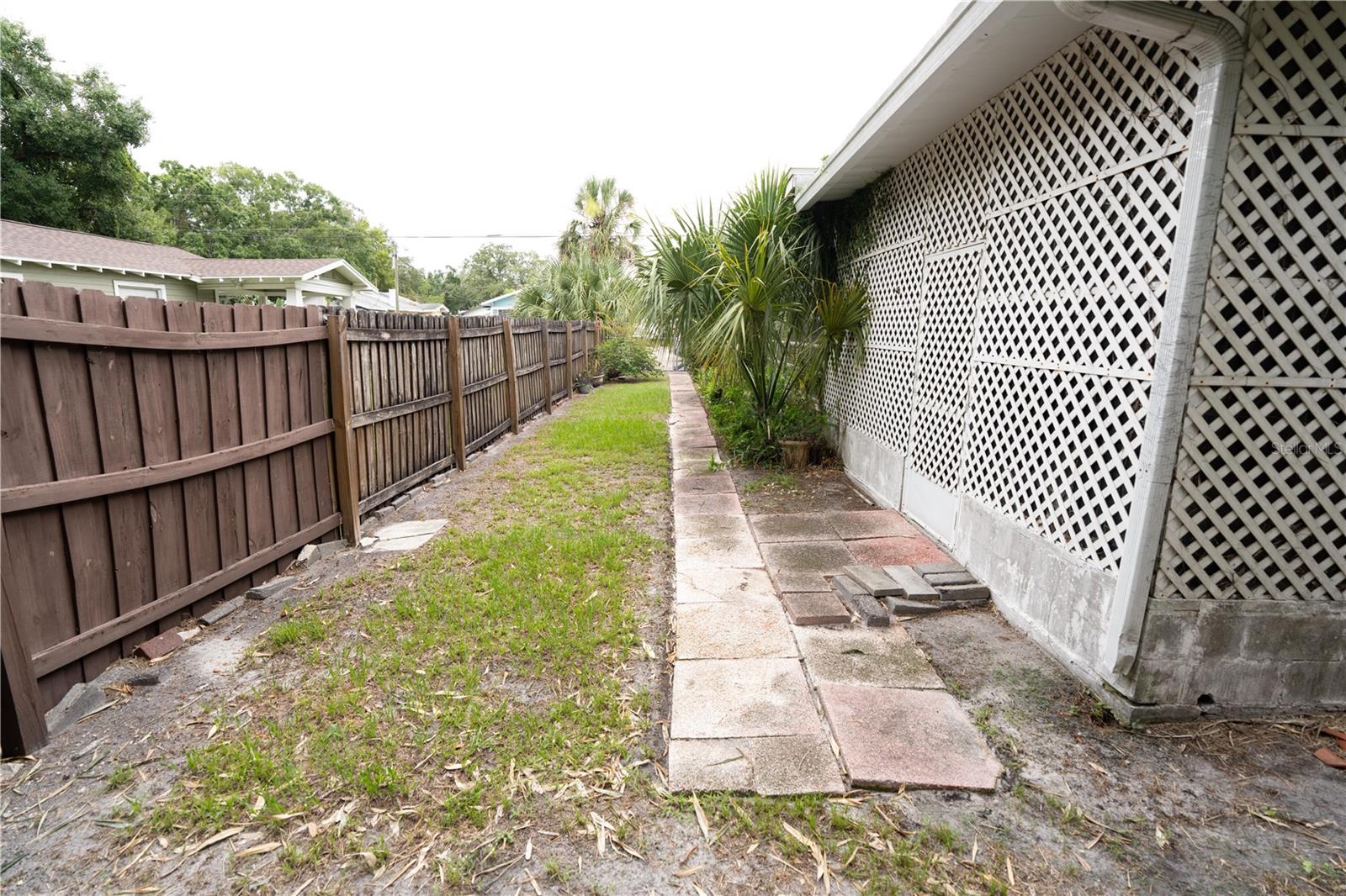 Image 33 of 35 For 307 Osborne Avenue