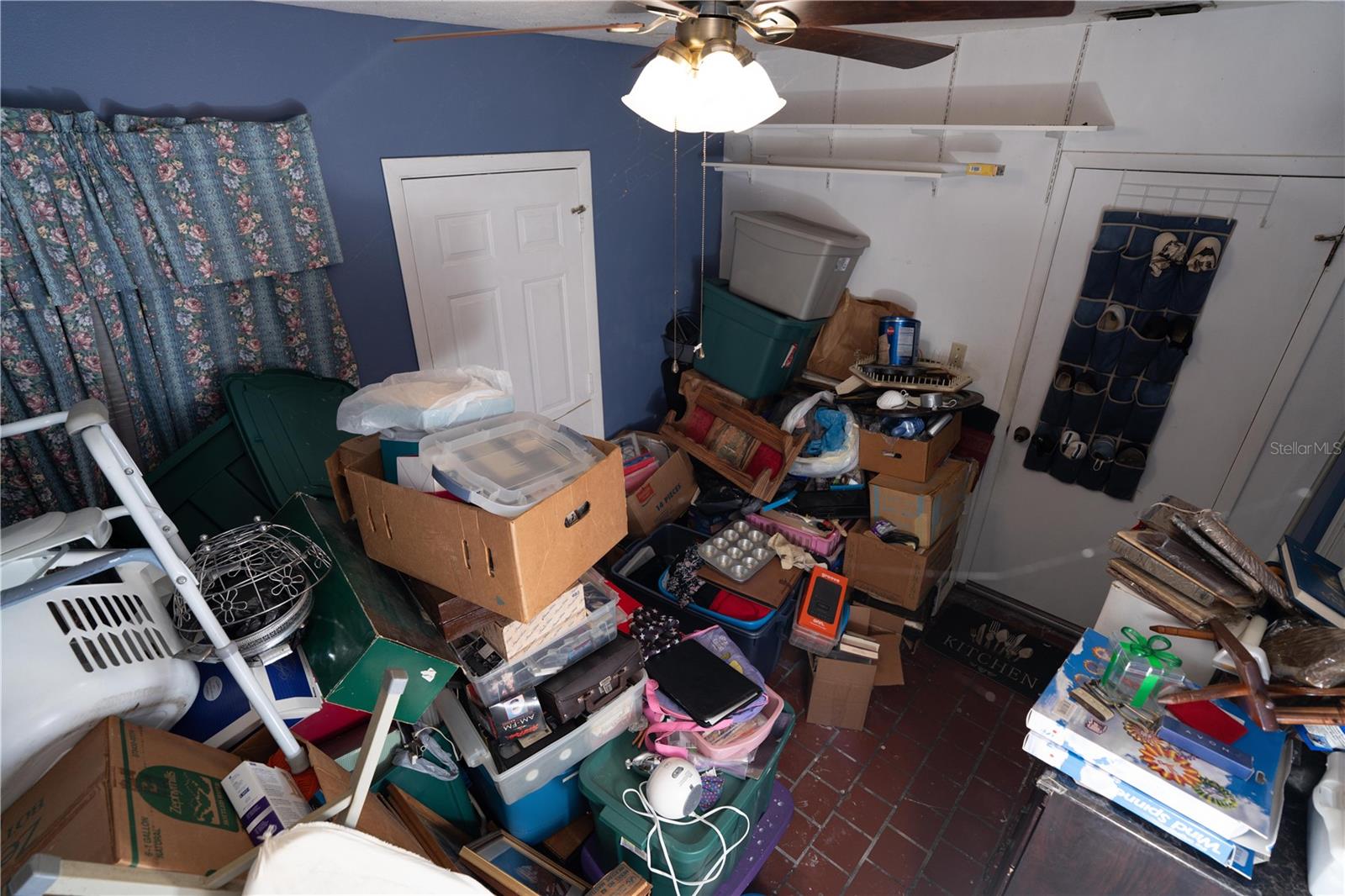 Image 4 of 35 For 307 Osborne Avenue