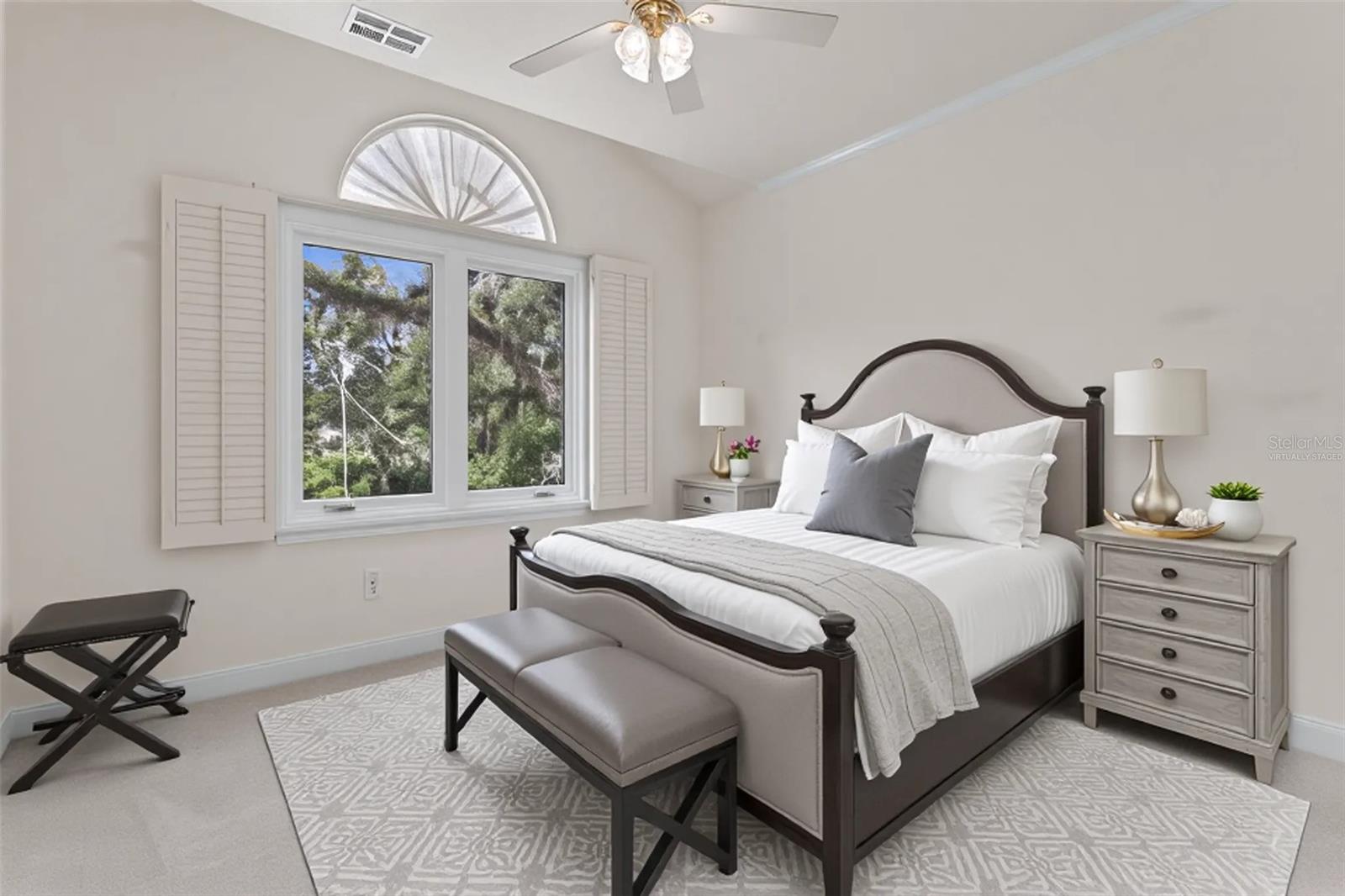Image 37 of 58 For 11923 Riverhills Drive