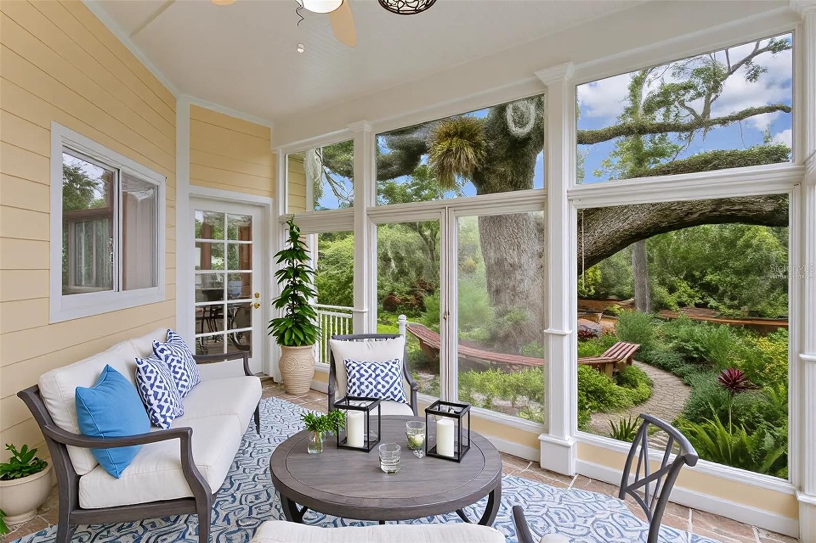 Image 41 of 58 For 11923 Riverhills Drive