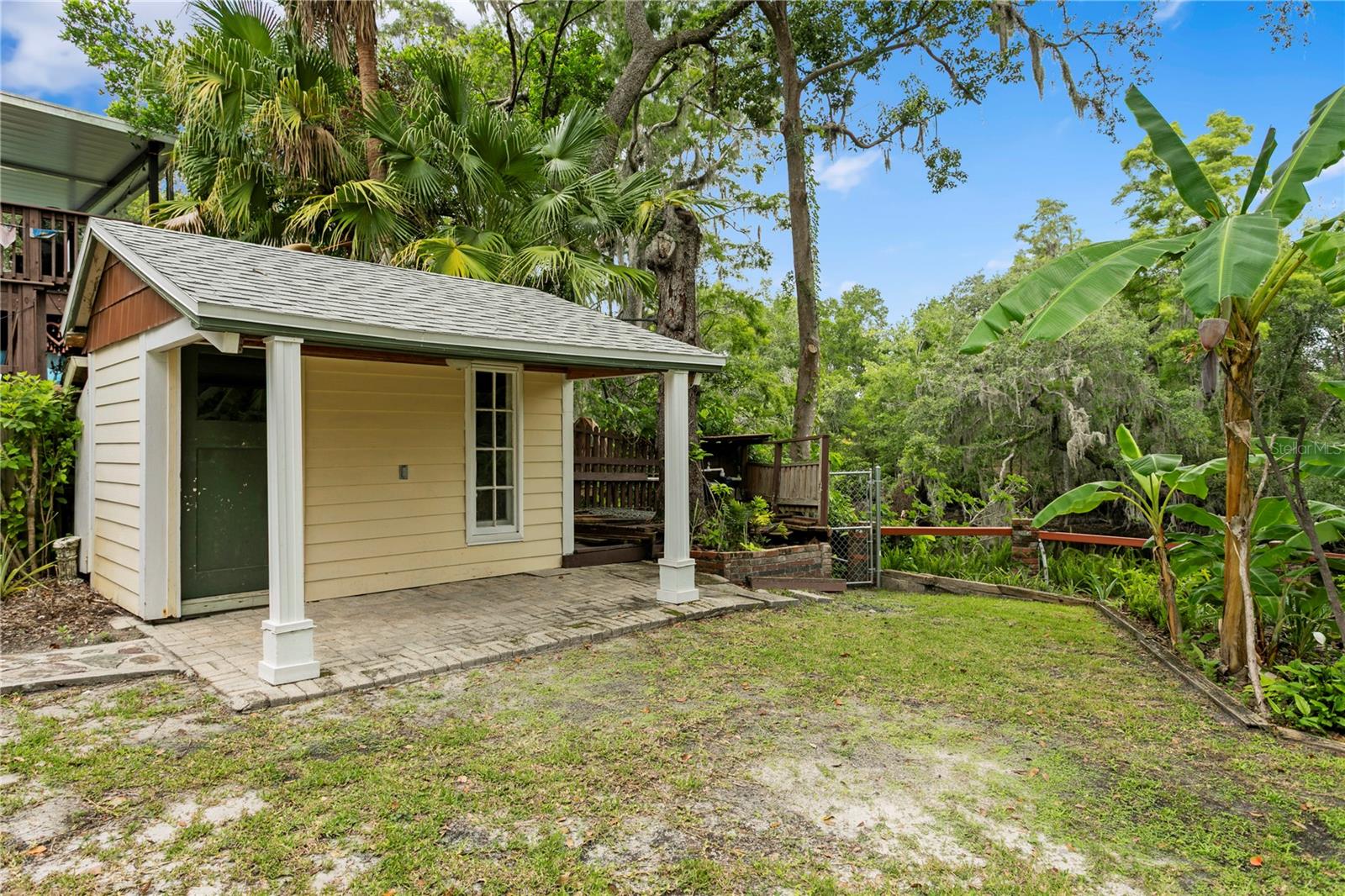 Image 54 of 58 For 11923 Riverhills Drive