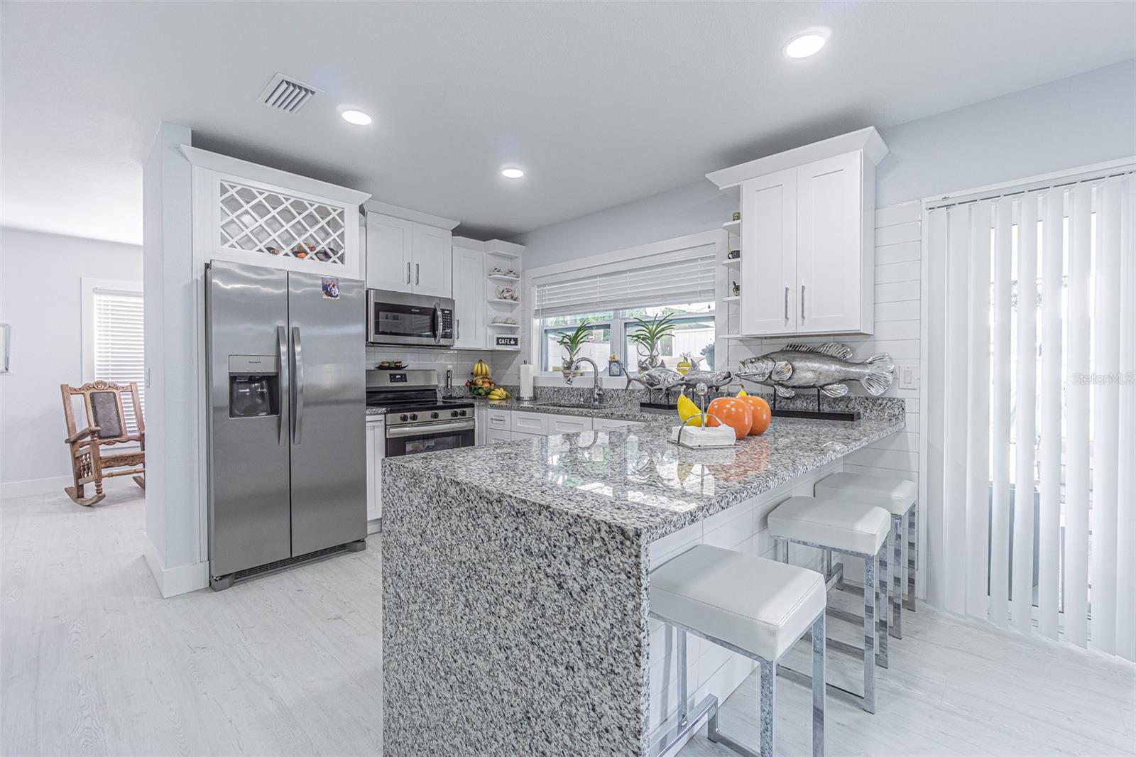 Image 21 of 34 For 13916 Briardale Lane