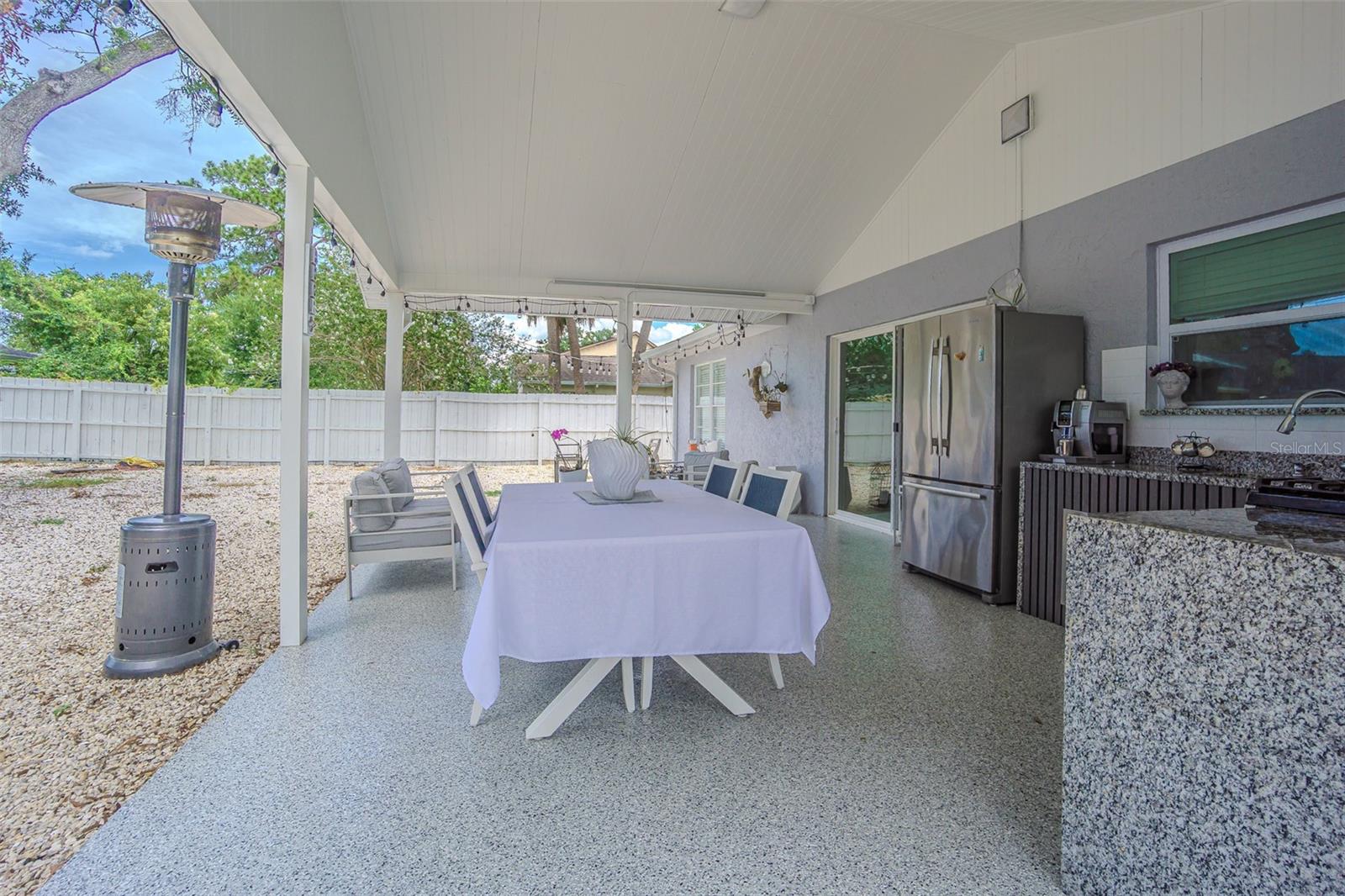 Image 31 of 34 For 13916 Briardale Lane