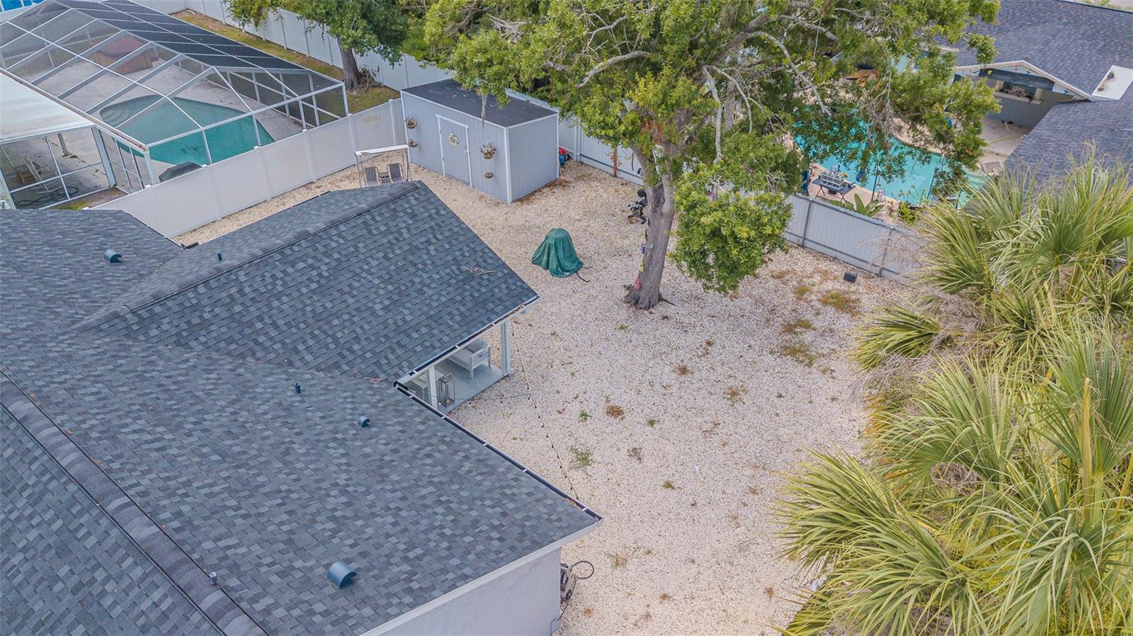 Image 8 of 34 For 13916 Briardale Lane