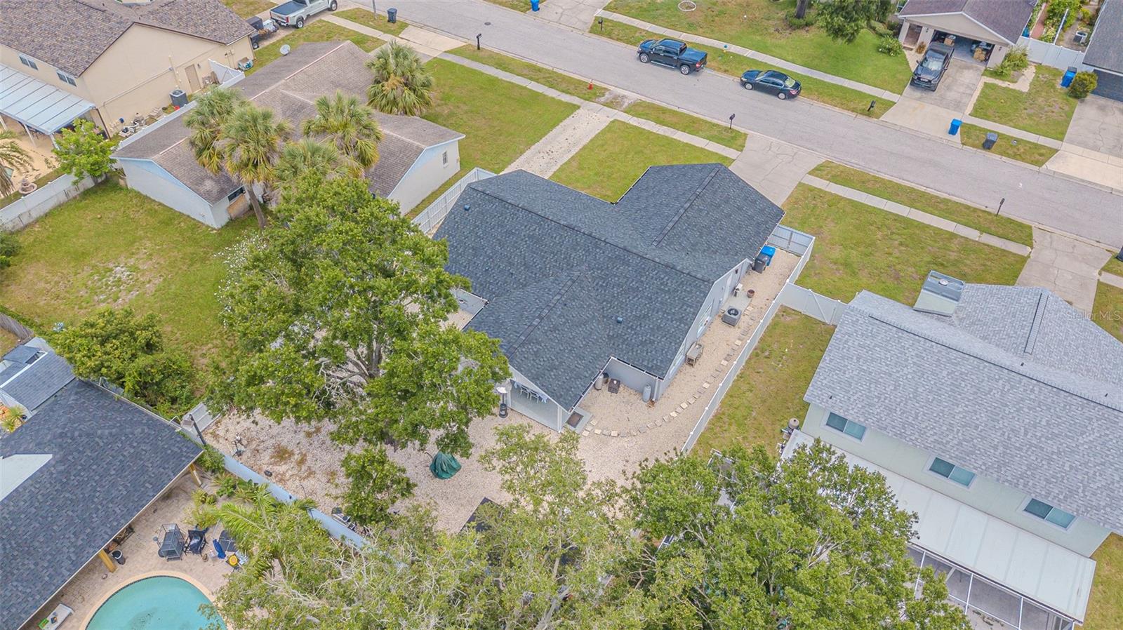 Image 9 of 34 For 13916 Briardale Lane