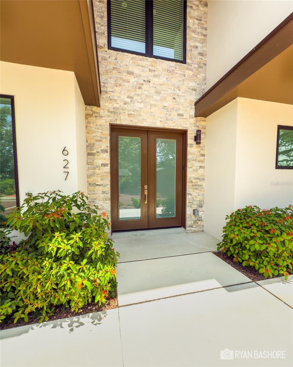 Image 6 of 34 For 627 Petit Way