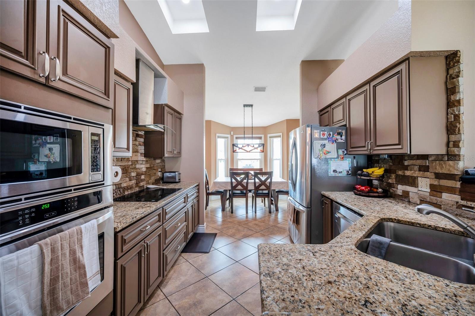 Image 13 of 40 For 15442 Arvin Drive