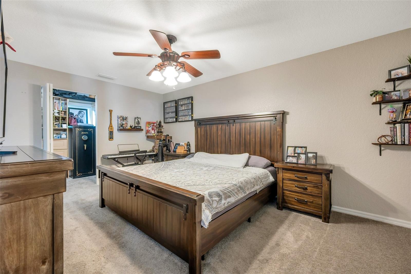 Image 18 of 40 For 15442 Arvin Drive