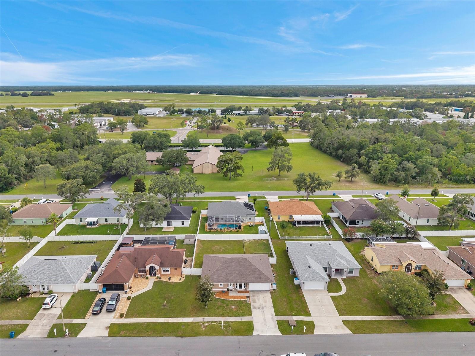 Image 3 of 40 For 15442 Arvin Drive