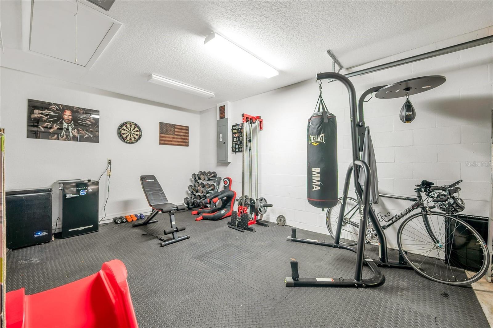 Image 34 of 40 For 15442 Arvin Drive